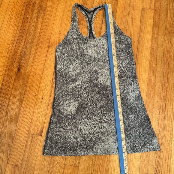 Lululemon Cool Racerback II Luon Spray Jacquard White Black unsure of side @ - Picture 9 of 12